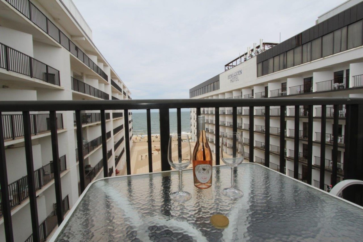 Henlopen Unit 611