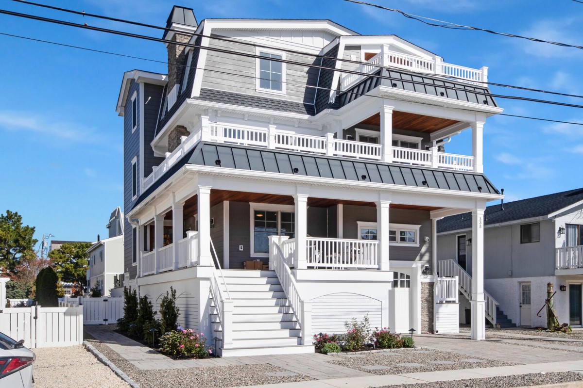 335 7th Street