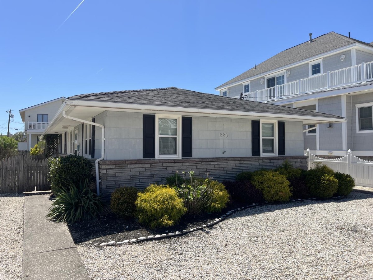nj  225 82nd Street, Rear Unit | Stone Harbor, NJ | Long & Foster
