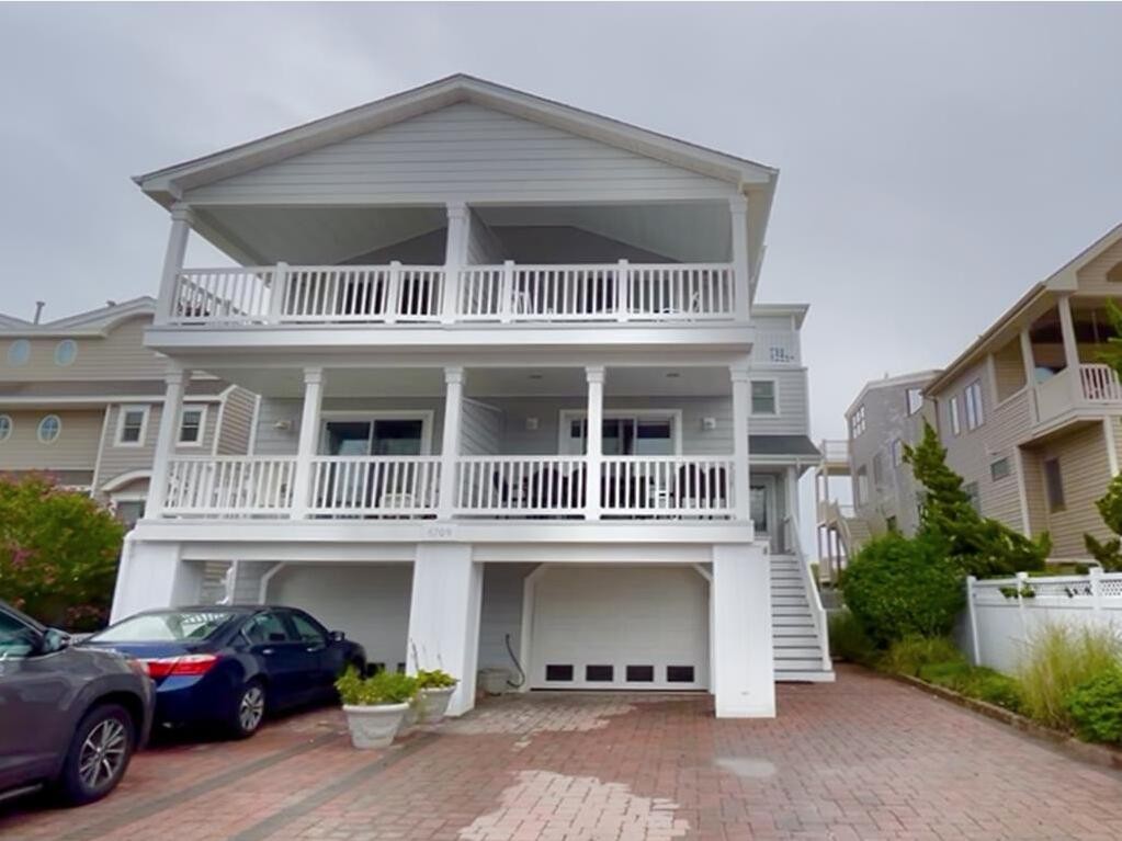 Weta District 9 第9地区　クリストファージョンソン＆サン　ウェタ 6709 Pleasure Ave South | Sea Isle City, NJ | Long & Foster
