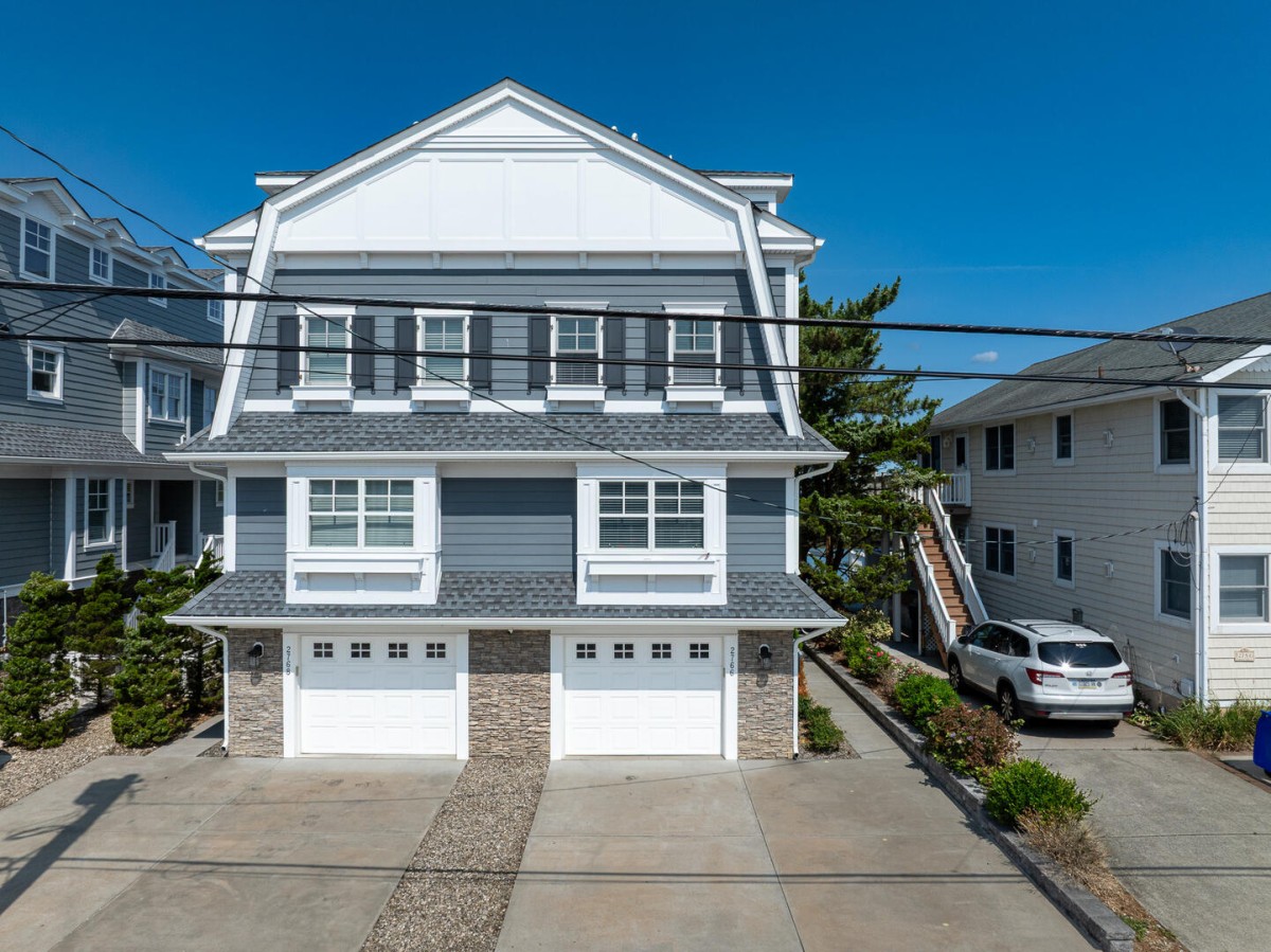2766 Ocean Drive
